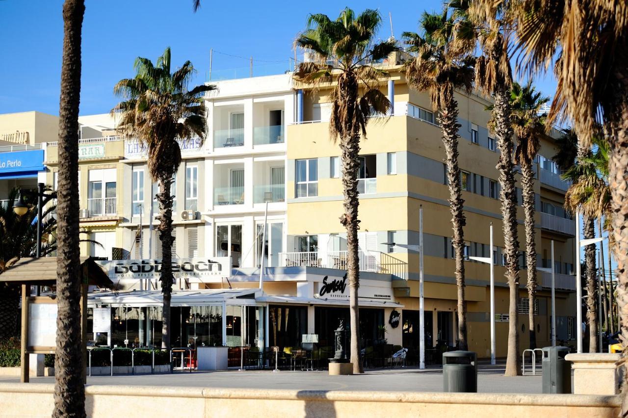 Hotel Sabbia By Gabbeach Valencia Exterior photo